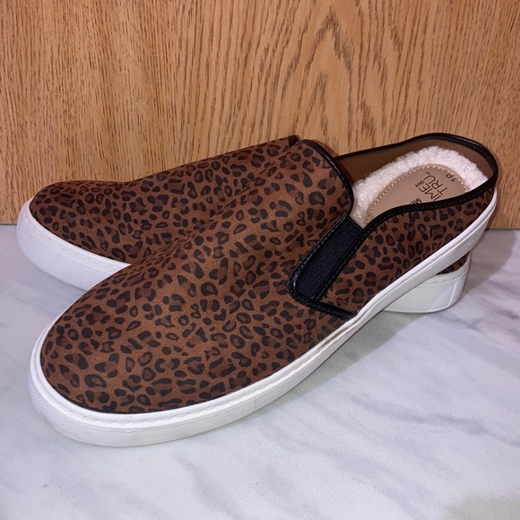 Slip On Memory Foam Cheetah Animal Print Shoes / Loafer Clogs - Picture 5 of 5